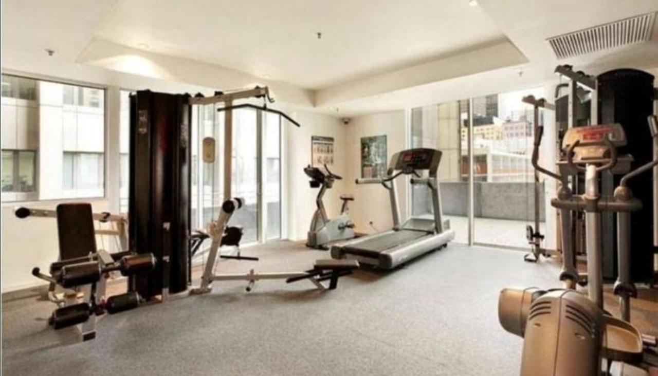 Readyset Apartments At Liberty Мелбърн Екстериор снимка